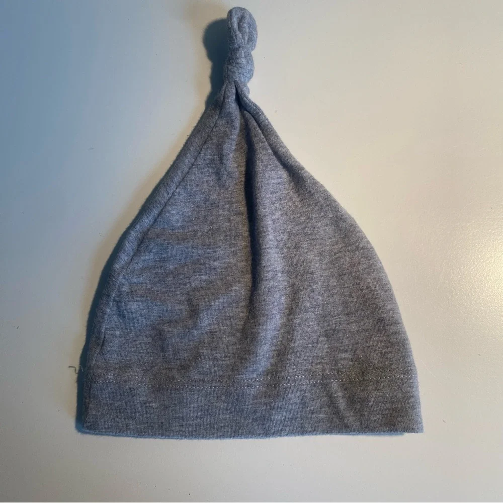 Adjustable Top Knot Hat